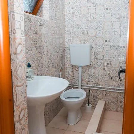 Hostel Nana Vlore