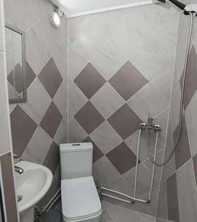Nana Hostel *